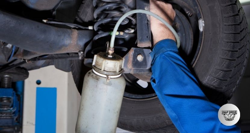 how brake fluid works