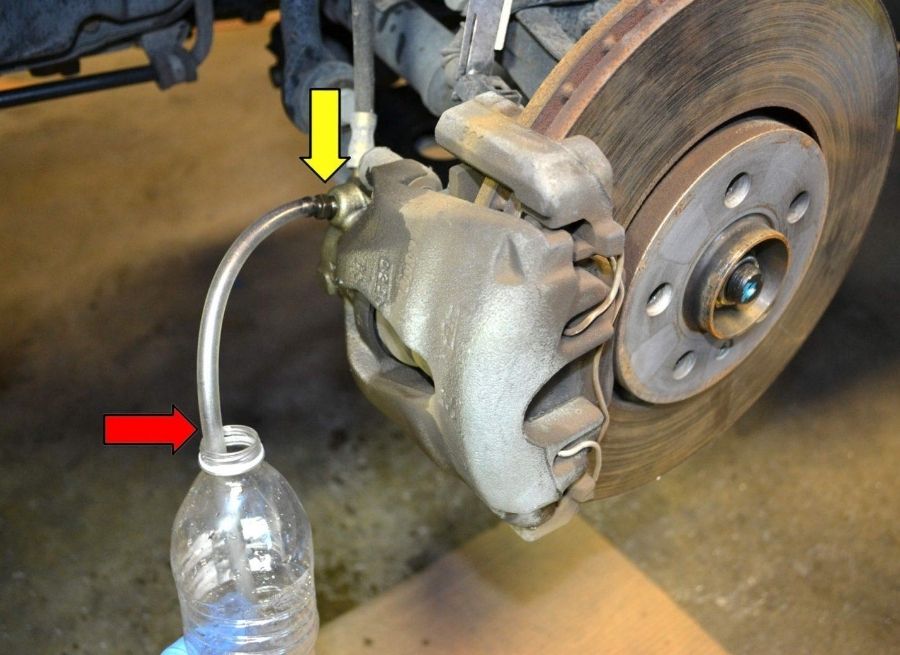 how to bleed brakes after replacing caliper