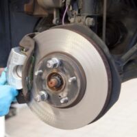 how to clean brake calipers