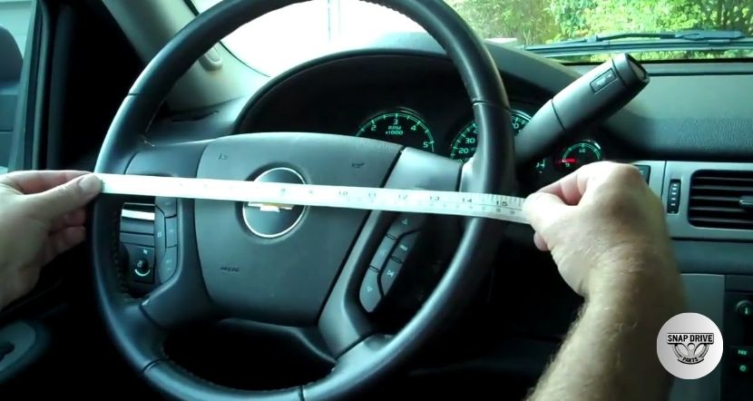 how to measure a steering wheel for a cover