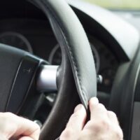 how to remove steering wheel cover