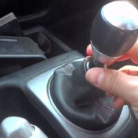 how to replace shifter knob