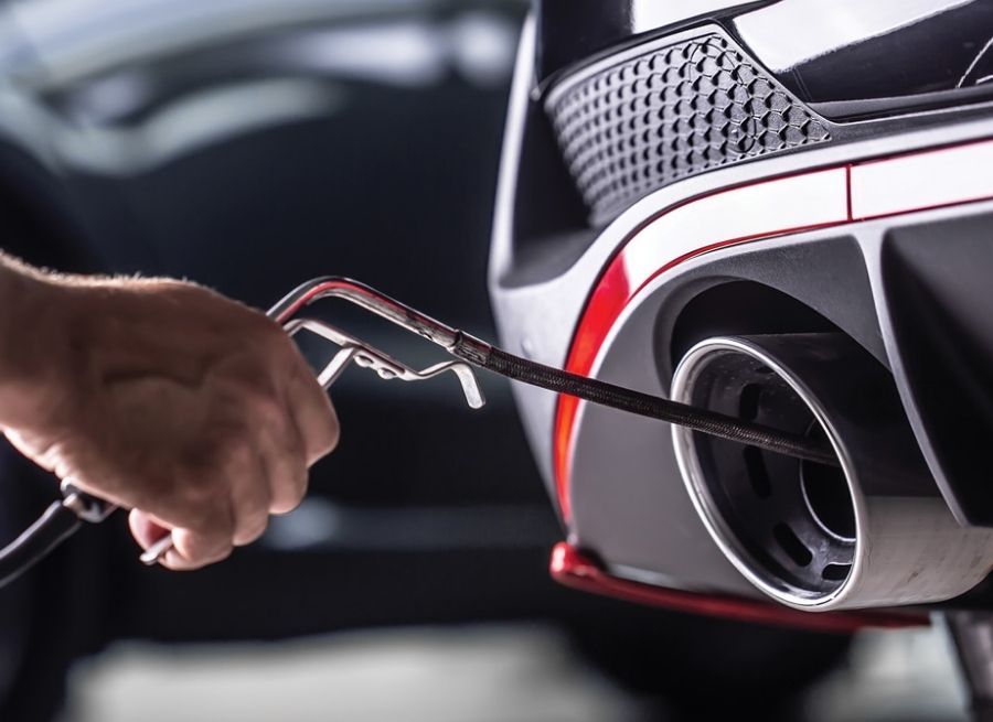 reasons your check engine light might turn on
