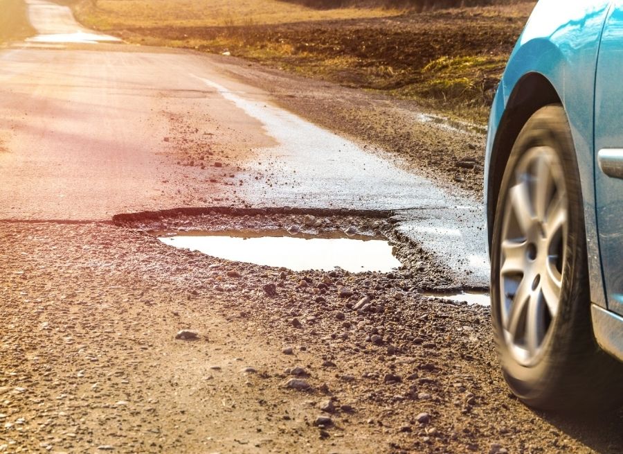 reasons your steering feels loose or unstable