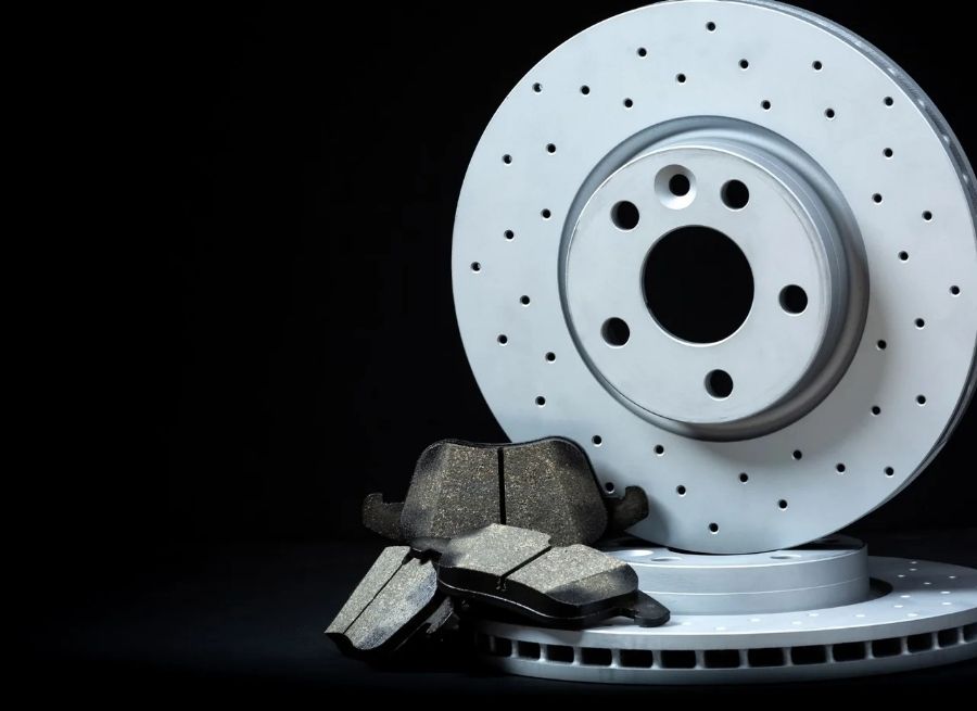 signs your brakes need attention