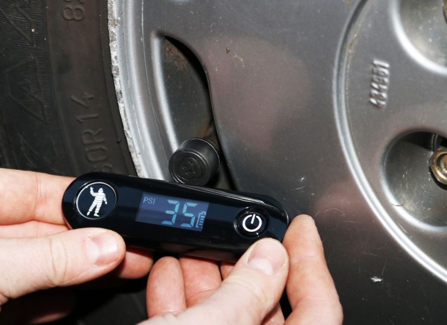 warning lights every driver should understand