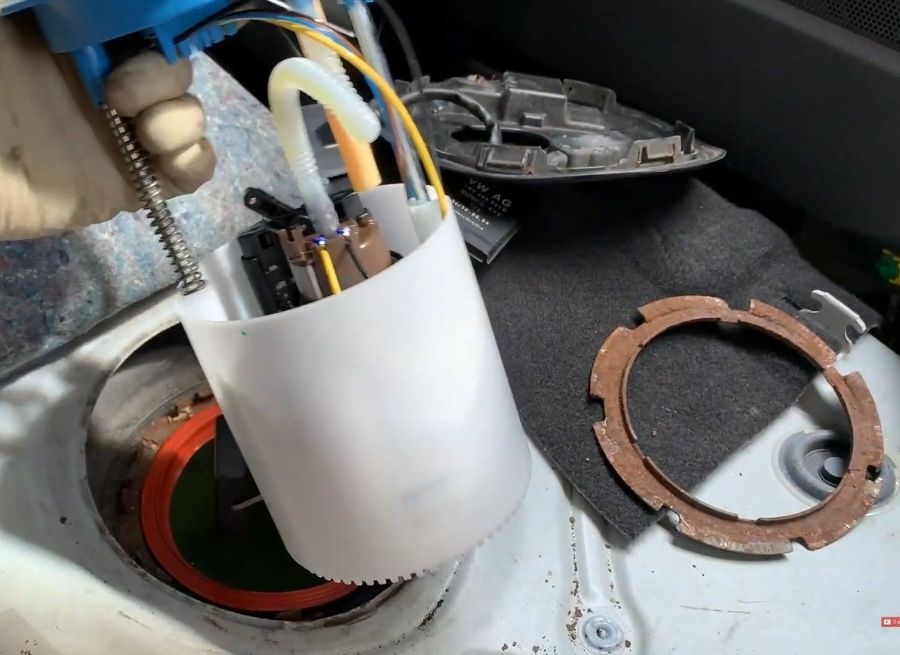 can fuel pump cause misfire