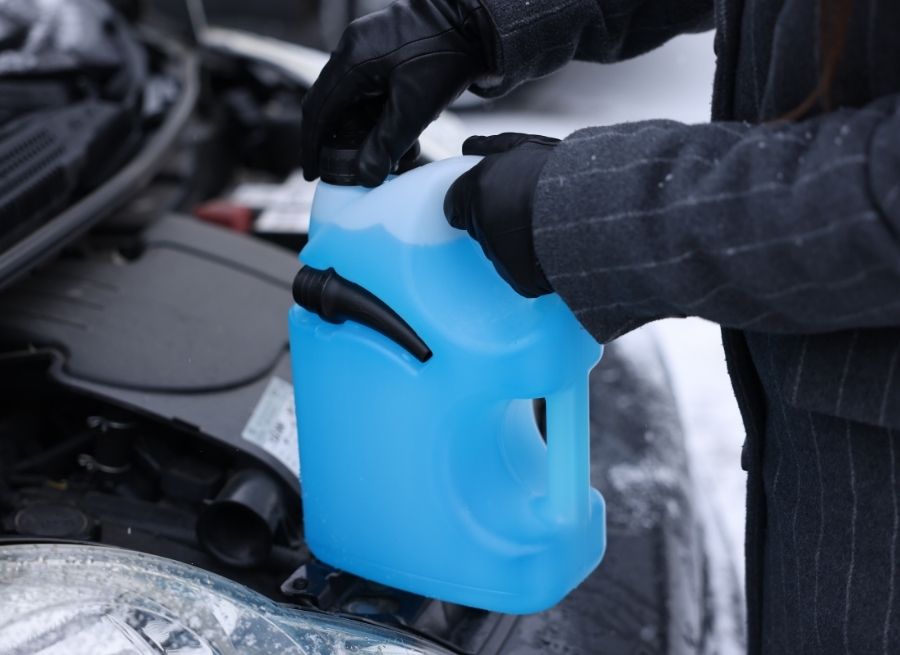 how to clean antifreeze spill