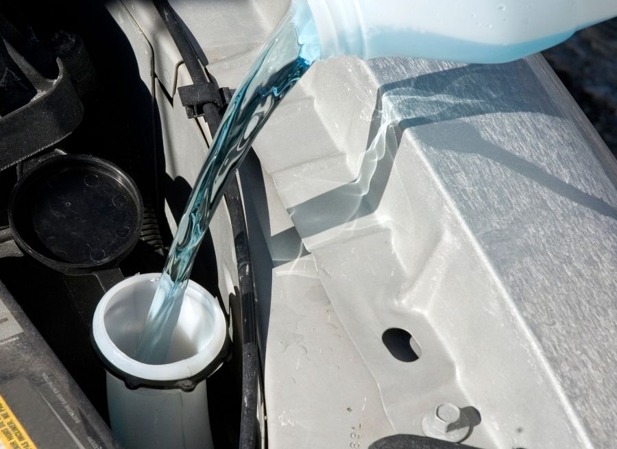 how to drain windshield washer fluid