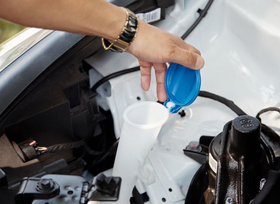 how to flush windshield washer fluid