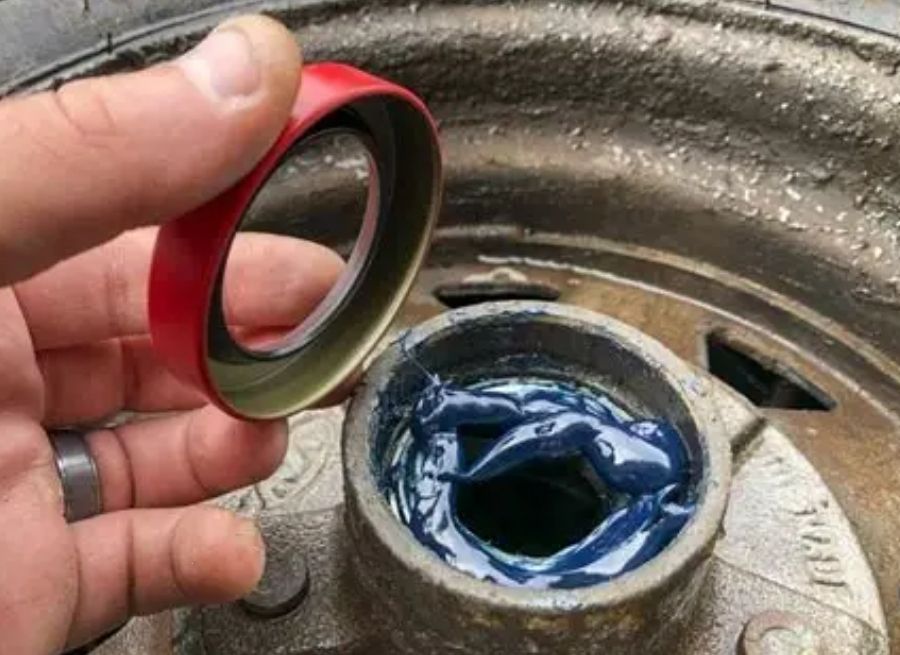 how to replace trailer wheel bearings