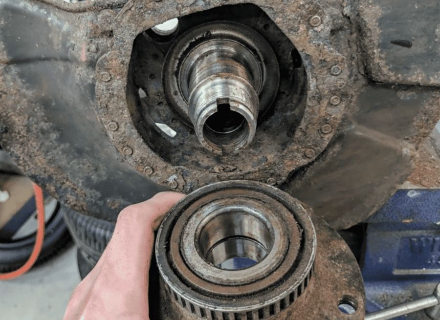 how to tell which wheel bearing is bad